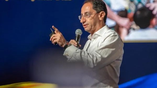 Gobierno rechaza decrecimiento y apunta al crecimiento económico